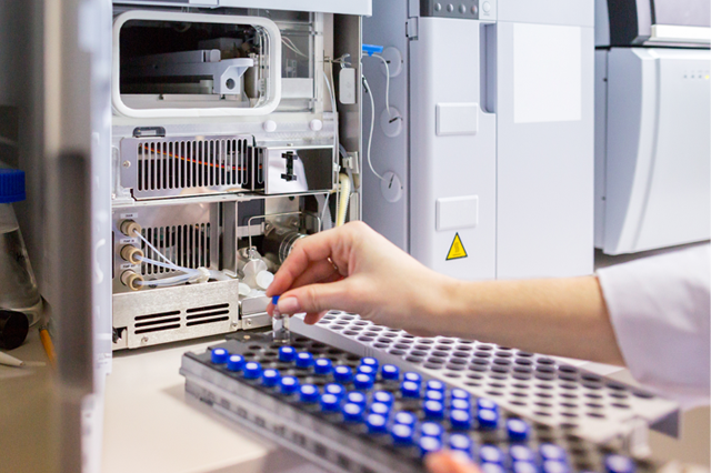 Image shows LC-MS which can be used to improve radiochemical purity of radiolabeled compounds for agrochemical studies.