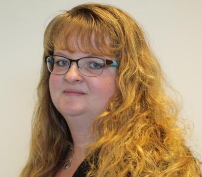 Christy Kubin headshot