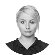 Diana Miszczuk head shot.