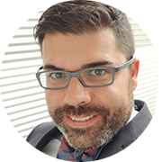 Head shot of Jordi Iglesias