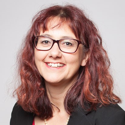 Sarah Gould Headshot