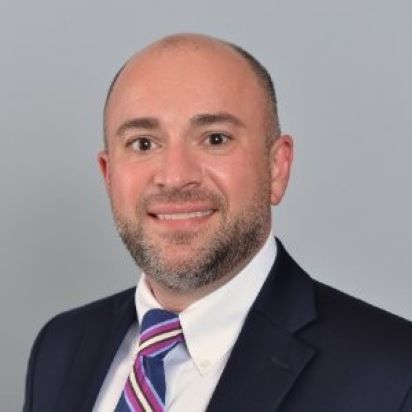 Andrew Delfos Headshot