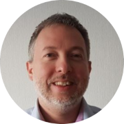 Guillaume Pavlovic headhost
