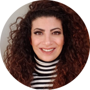 Laura Lotfi Headshot