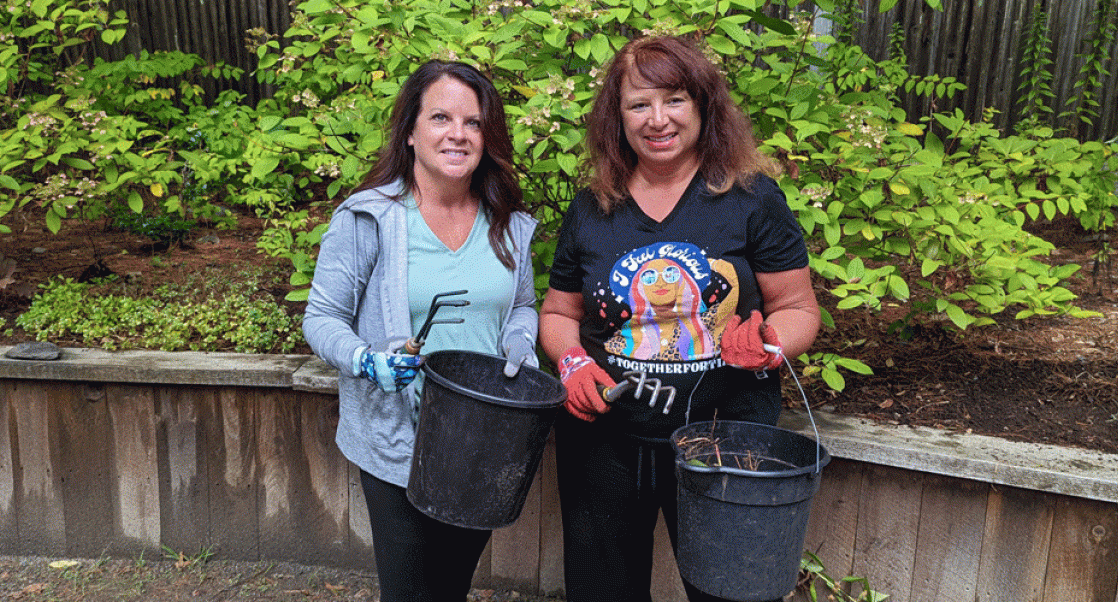 Nancy Sullivan and Susan Desmond, members of the breast cancer roundtable