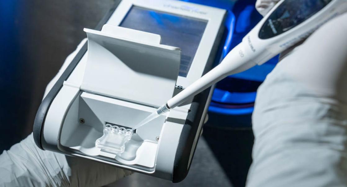 Endosafe endotoxin testing cartridge