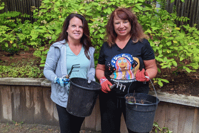 Nancy Sullivan and Susan Desmond, members of the breast cancer roundtable